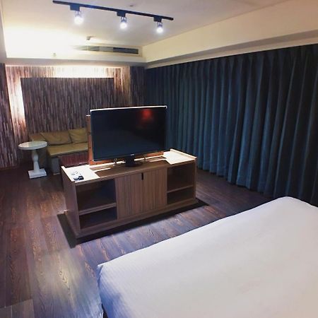 Love Hotel Тайбэй Экстерьер фото